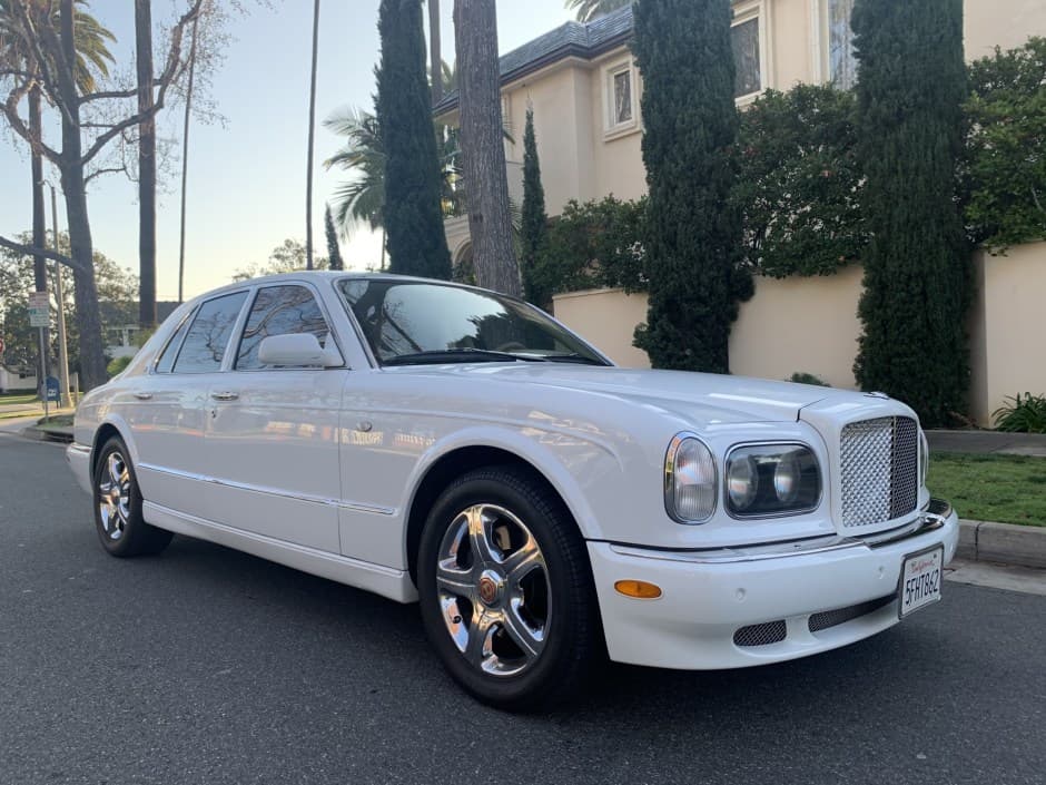 2004 Bentley Arnage sold for $27,750
