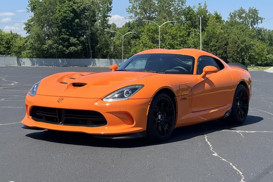 2014 Dodge Viper (2013-2017) sold for $149,500