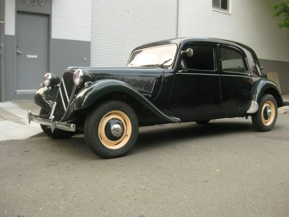 1953 Citroen Traction Avant sold for $14,000