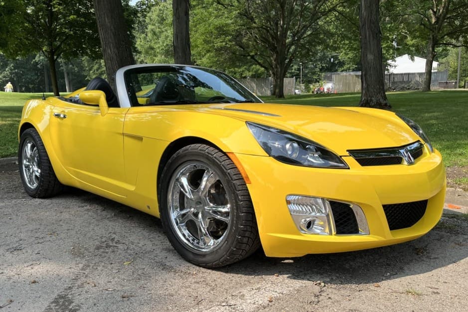 2007 Saturn Sky sold for $17,000