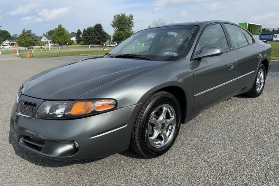 2004 Pontiac Bonneville sold for $6,350