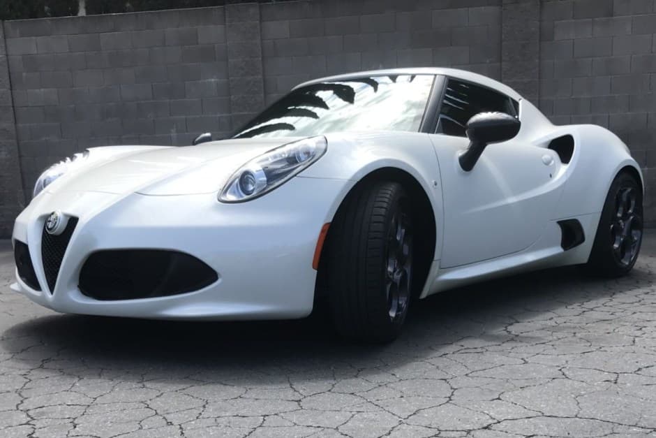 2015 Alfa Romeo 4C sold for $50,500