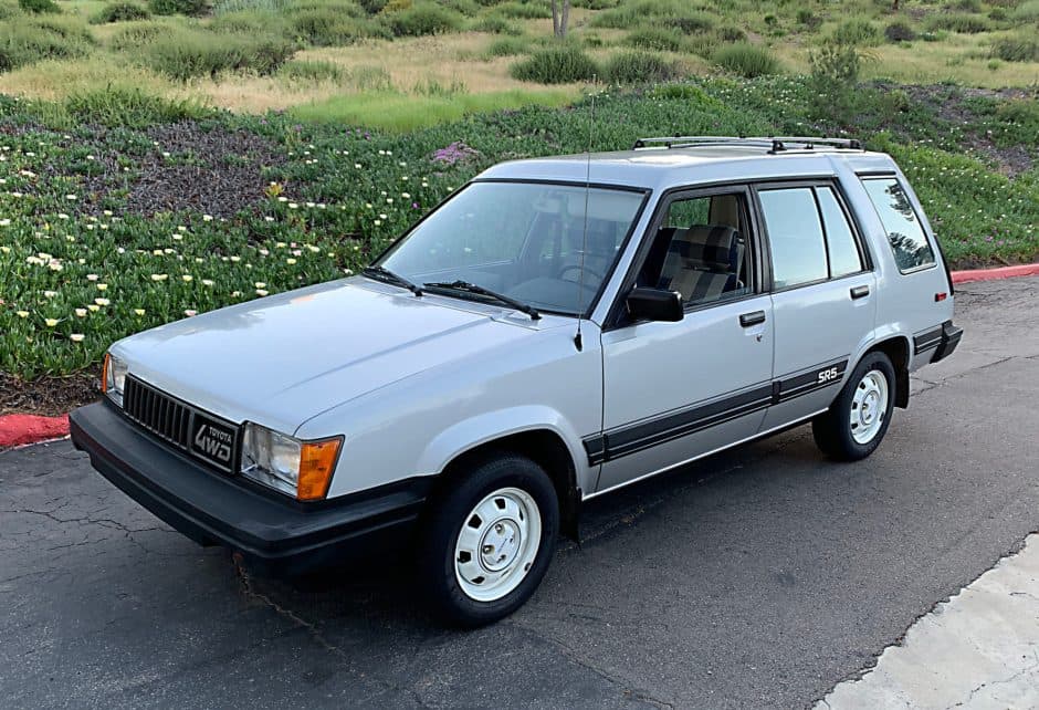 1984 Toyota  sold for $6,100