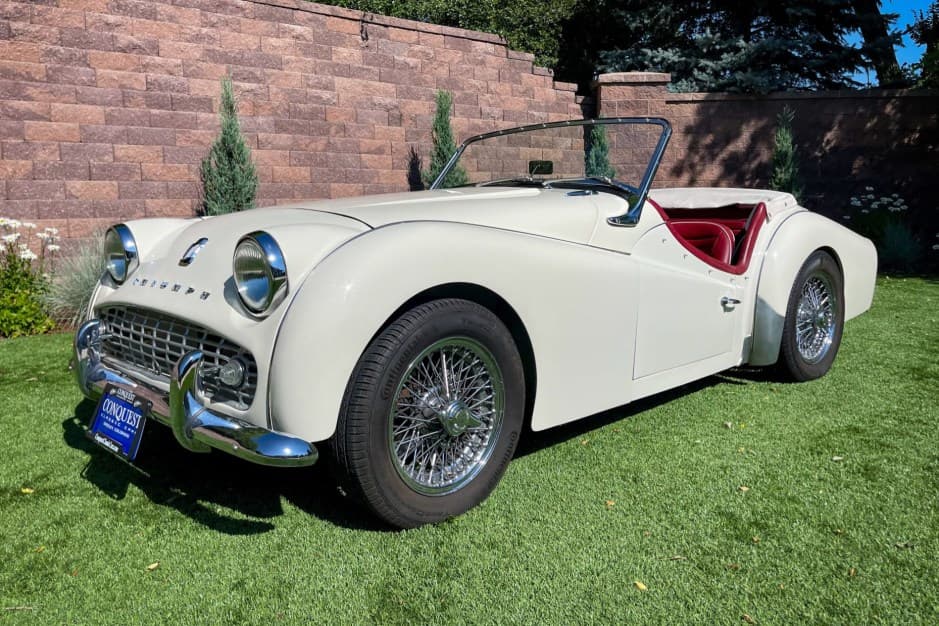 1959 Triumph TR3 sold for $31,000