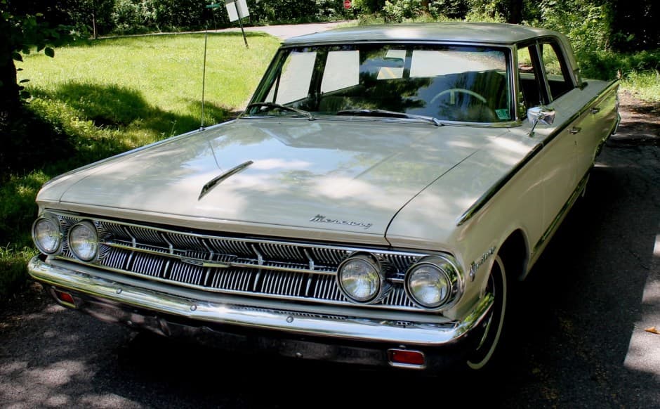 1963 Mercury Monterey sold for $7,250