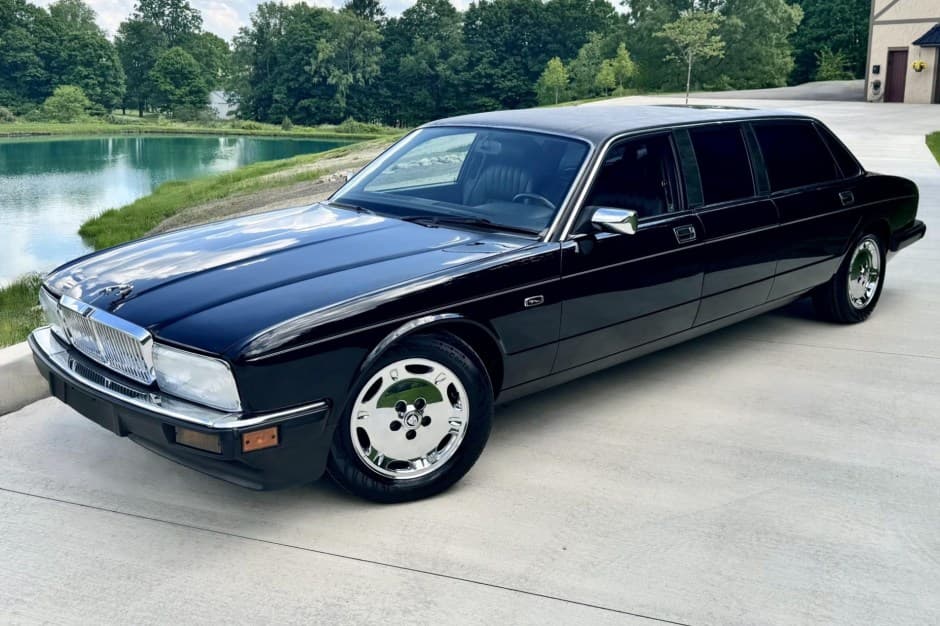 1990 Jaguar XJ40 XJ (1988-1994) sold for $50,000