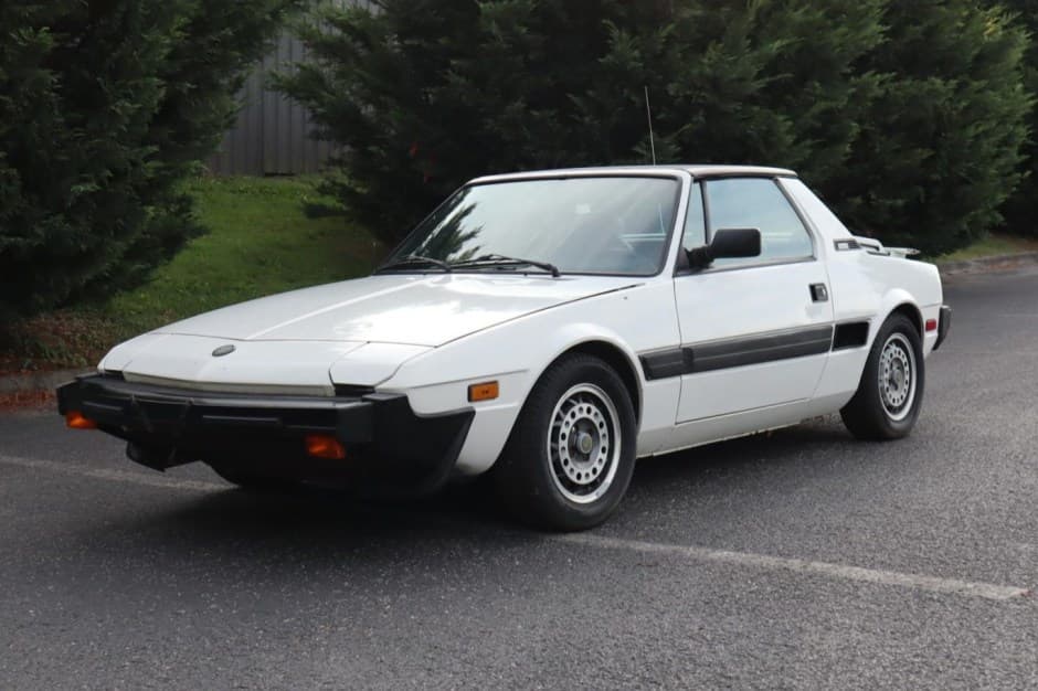 1987 Fiat X1/9 sold for $10,000