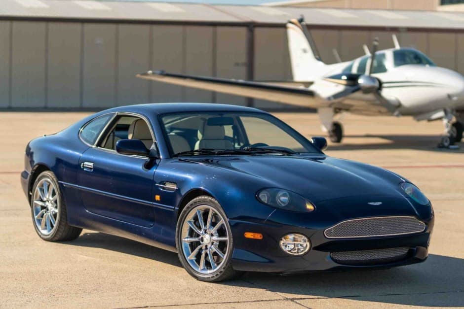 2001 Aston Martin DB7 sold for $25,251