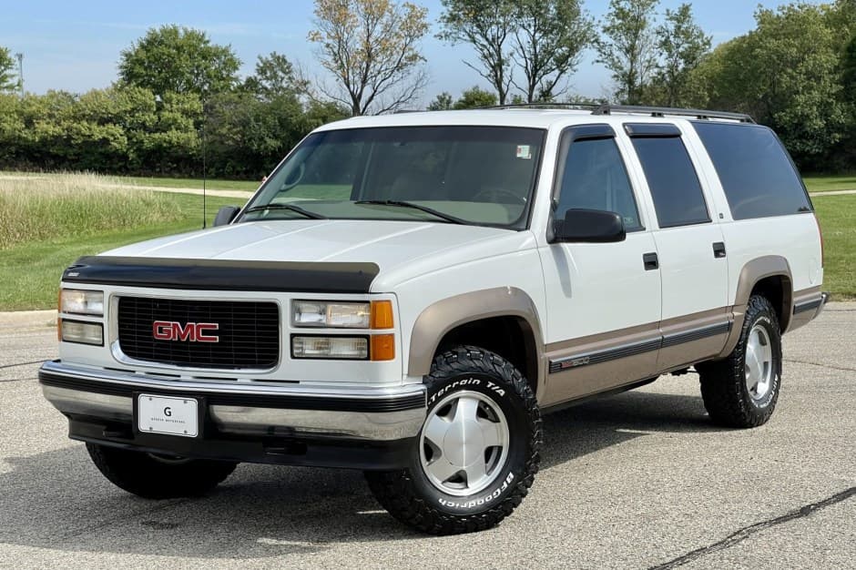 1998 GMC  sold for $24,250