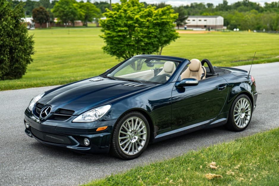 2007 Mercedes-Benz SLK-Class sold for $31,500