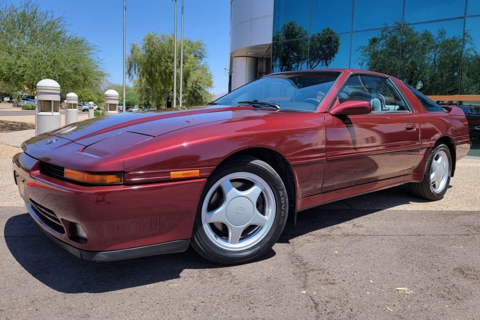 1991 Toyota Supra A70 (1986-1992) sold for $12,500