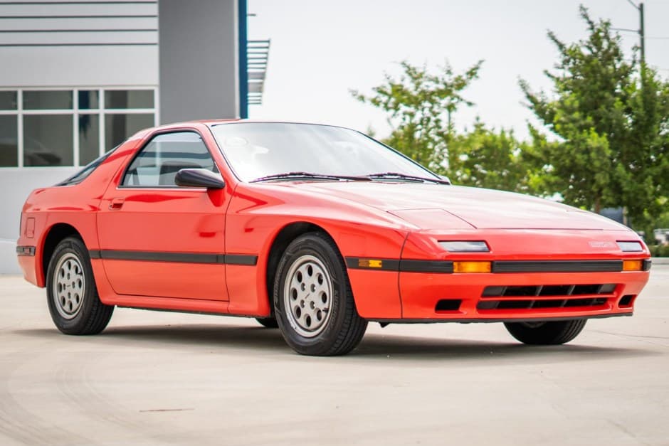 1986 Mazda RX-7 FC sold for $10,750