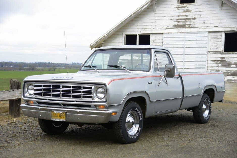 1976 Dodge D-Series (1972-1980) sold for $6,800