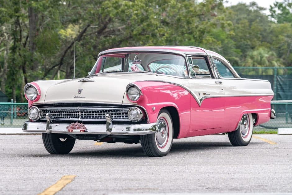 1955 Ford Fairlane sold for $26,000
