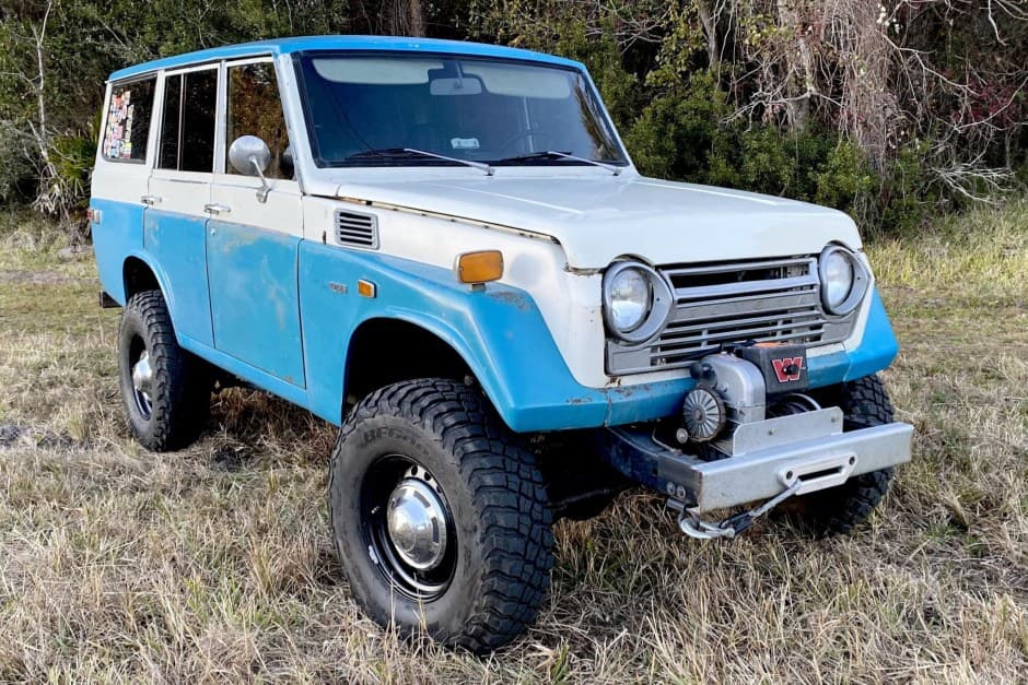 1974 Toyota Land Cruiser FJ55 sold for $39,750