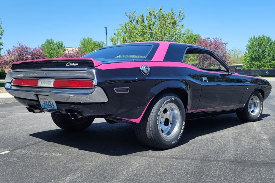 1970 Dodge Challenger (1970-1974) sold for $27,250