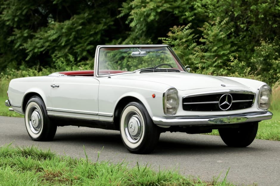 1966 Mercedes-Benz W113 SL sold for $63,000