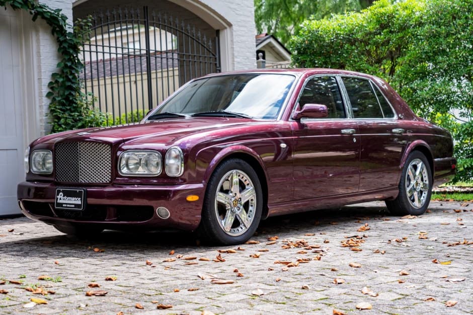 2003 Bentley Arnage sold for $25,750