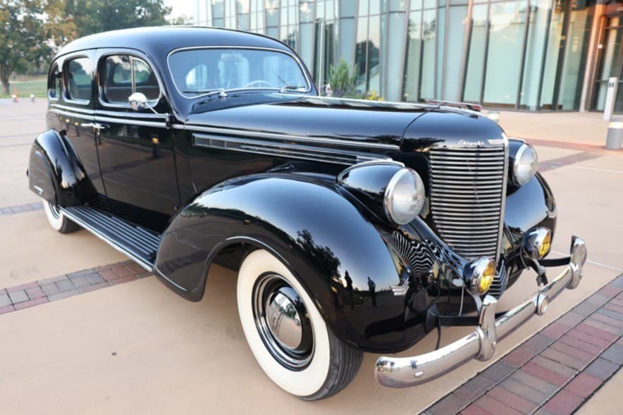 1938 Chrysler Imperial sold for $23,000