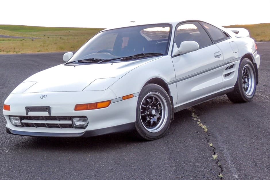 1992 Toyota SW20 MR2 sold for $10,500
