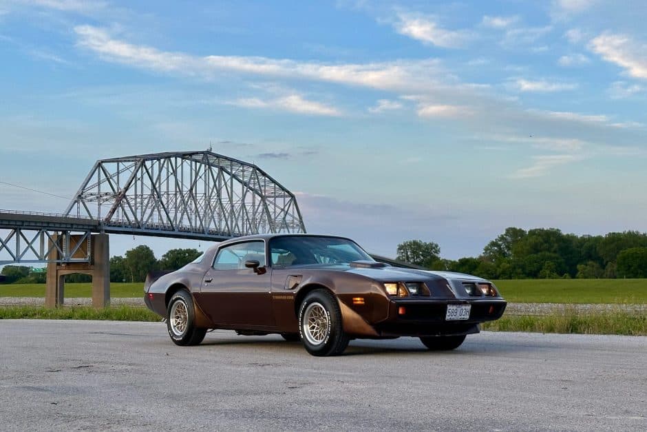 1979 Pontiac Firebird (1970-1981) sold for $25,357