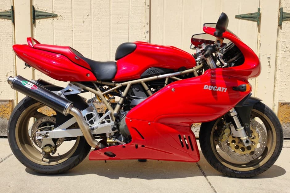 1999 Ducati 750, 800, 900, & 1000 Supersport (1988-2007) sold for $3,500