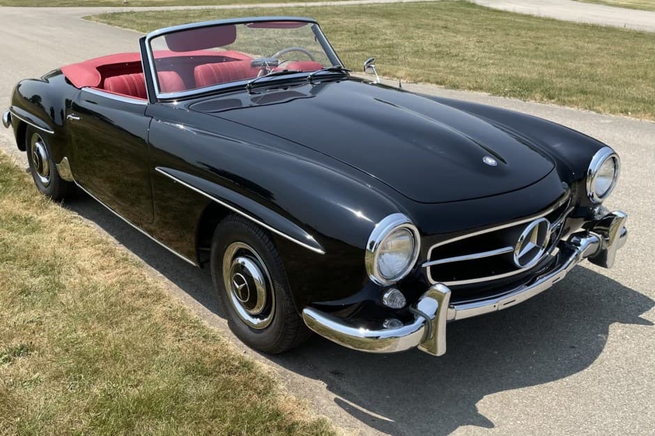 1959 Mercedes-Benz 190SL sold for $92,000