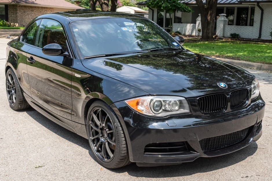 2008 BMW E82/E88 1-Series sold for $17,500