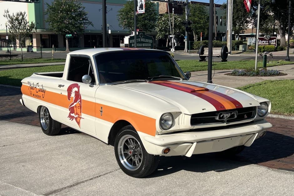 1960 Ford Ranchero sold for $12,575