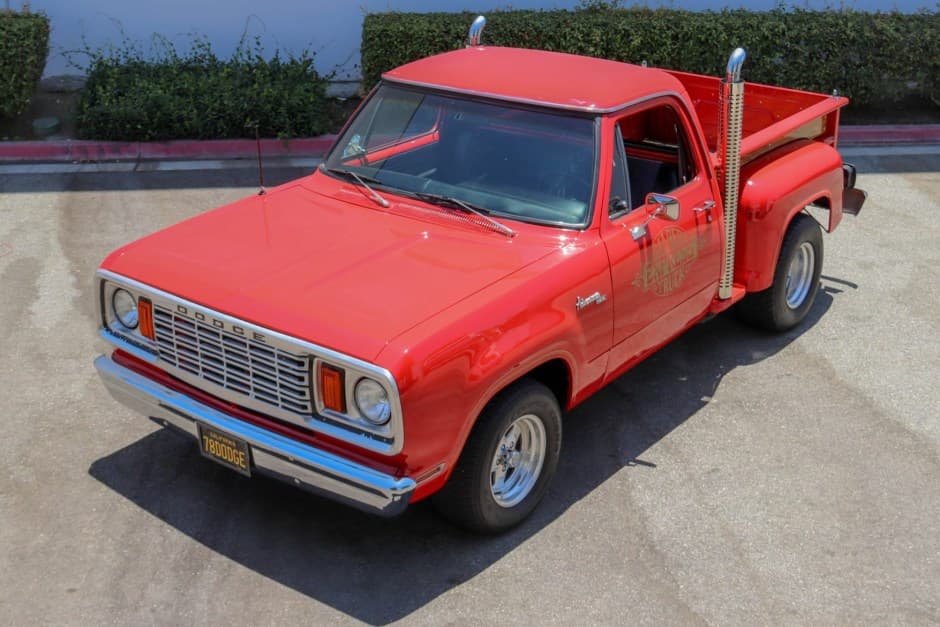 1978 Dodge D-Series (1972-1980) sold for $25,500