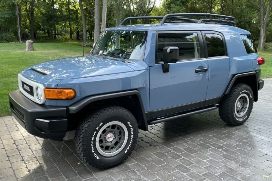 2014 Toyota FJ Cruiser sold for $65,500