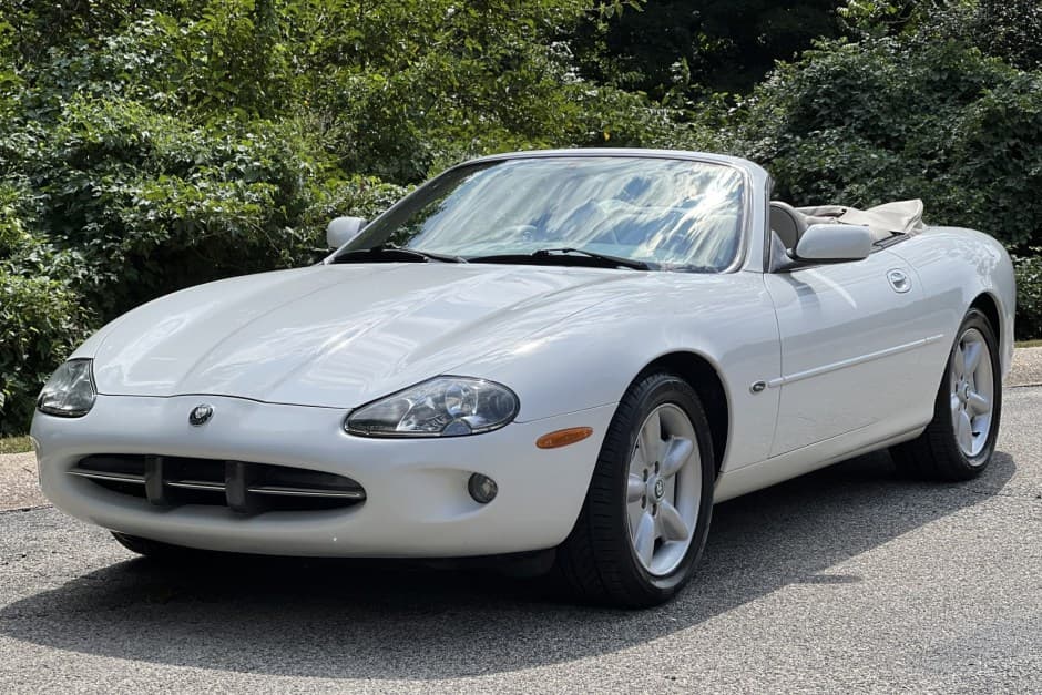 1997 Jaguar XK8 sold for $18,400