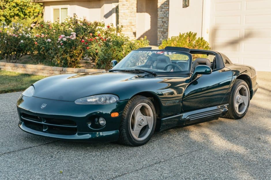 1995 Dodge Viper SR I (1992-1995) sold for $40,000