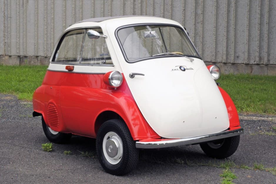 1959 BMW Isetta sold for $24,000