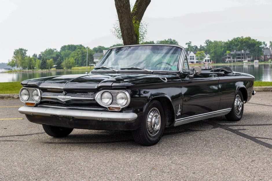1963 Chevrolet Corvair (1960-1964) sold for $8,000