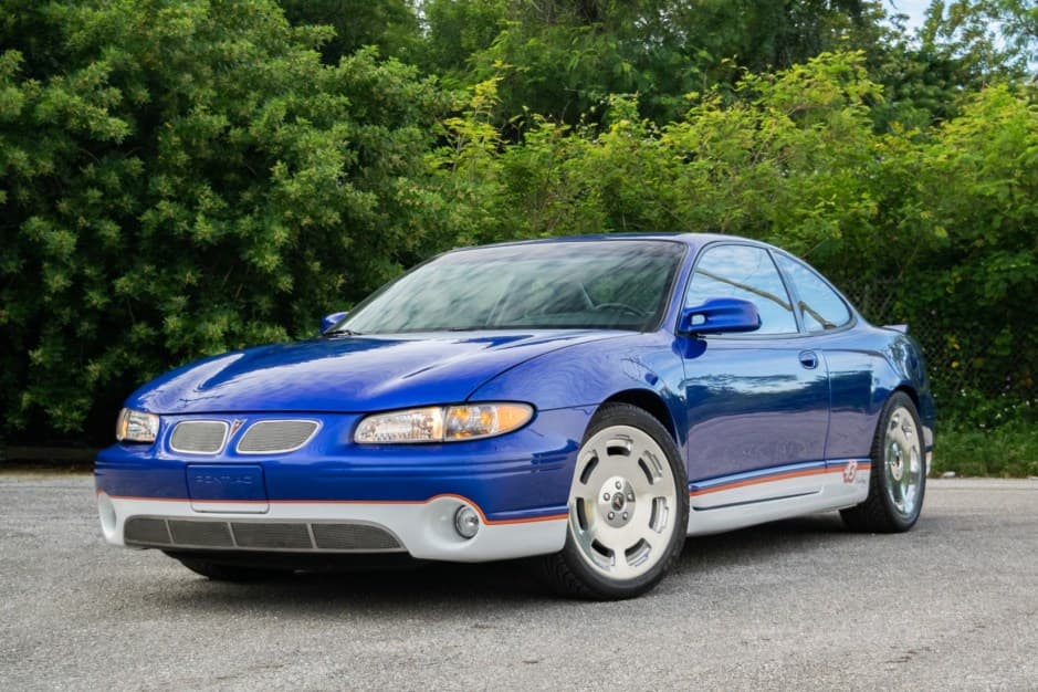 1999 Pontiac Grand Prix sold for $23,456