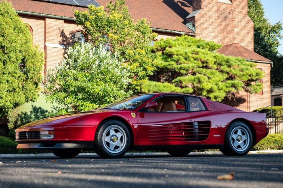 1987 Ferrari Testarossa sold for $115,000