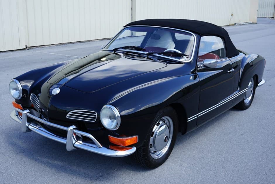 1971 Volkswagen Karmann Ghia sold for $43,500