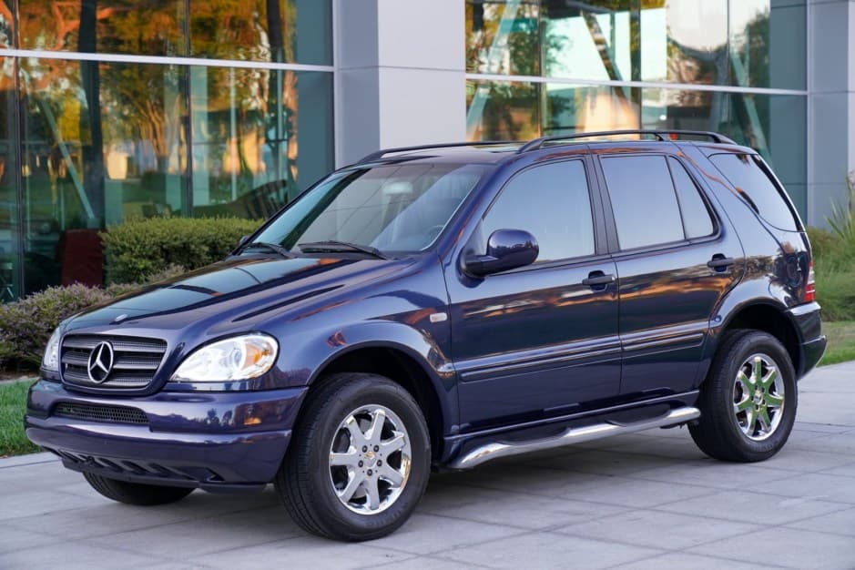 2000 Mercedes-Benz M-Class & GLE-Class sold for $10,750