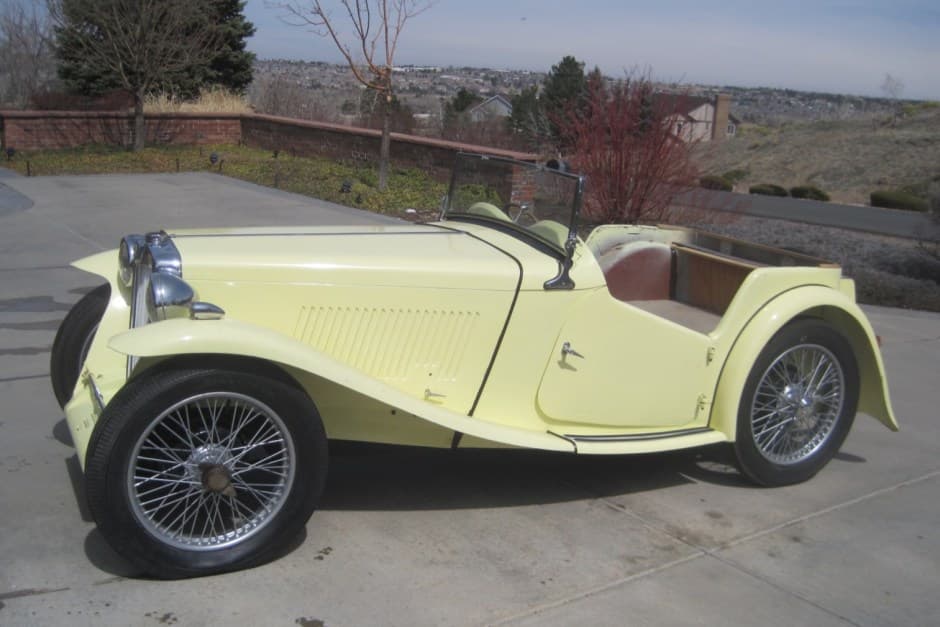 1939 MG TA sold for $14,000
