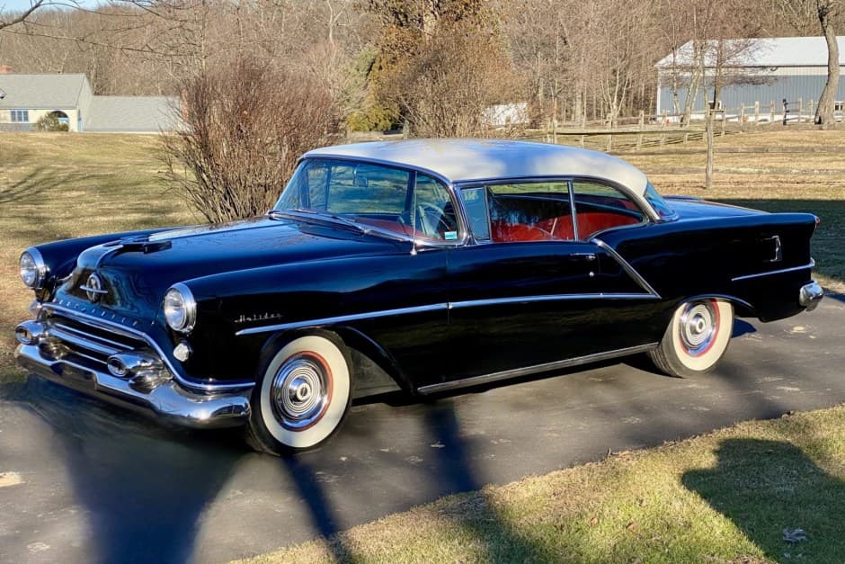 1954 Oldsmobile 98 sold for $25,000