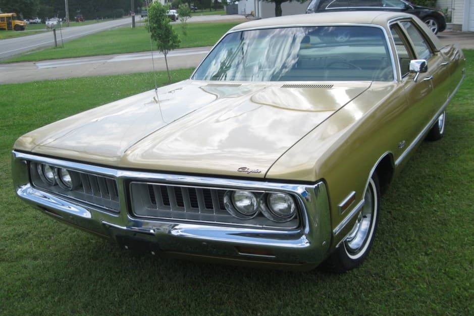 1972 Chrysler Newport sold for $10,200