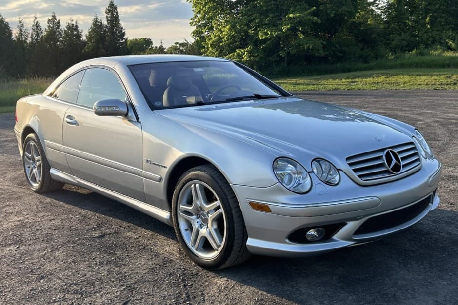 2004 Mercedes-Benz CL-Class sold for $14,258