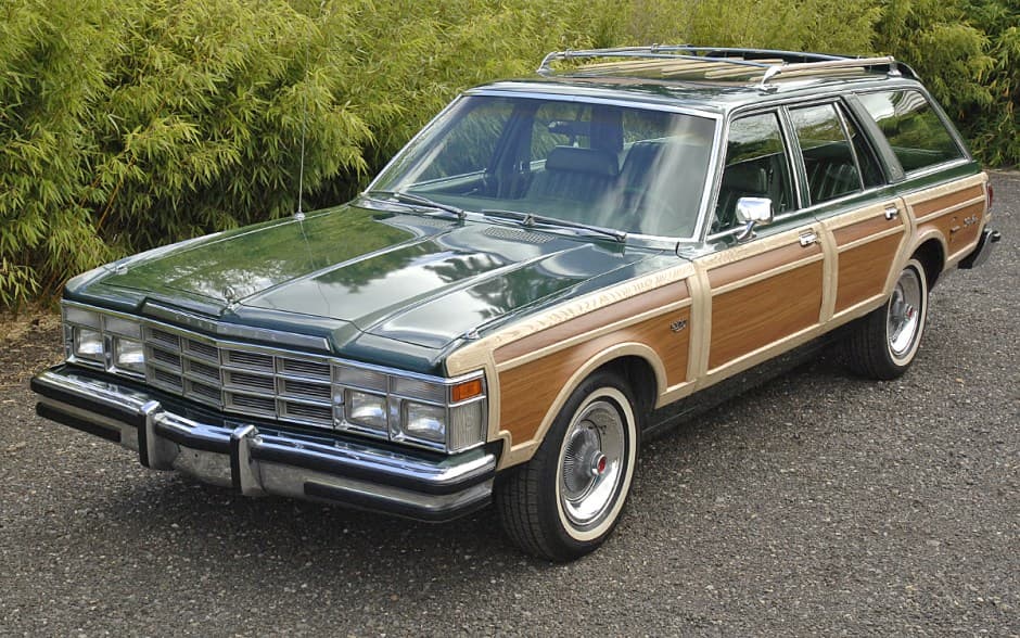 1978 Chrysler Town & Country sold for $21,500