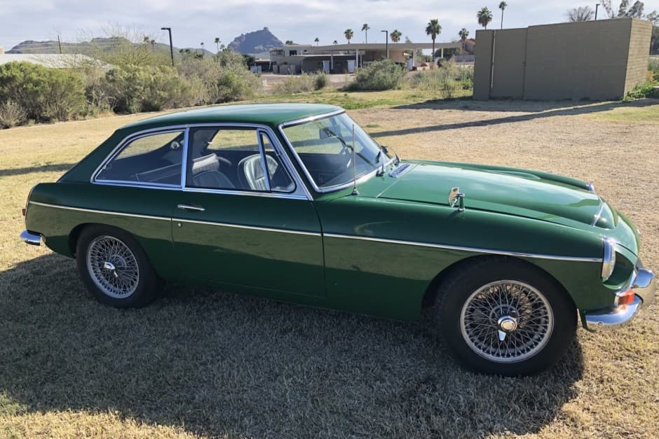 1968 MG MGC sold for $9,000