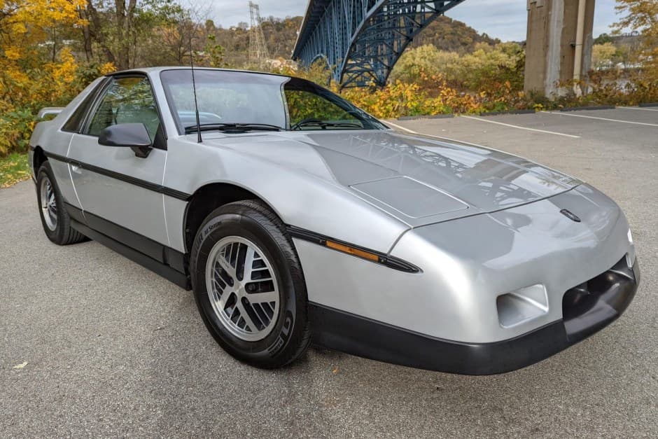 1987 Pontiac Fiero sold for $14,000