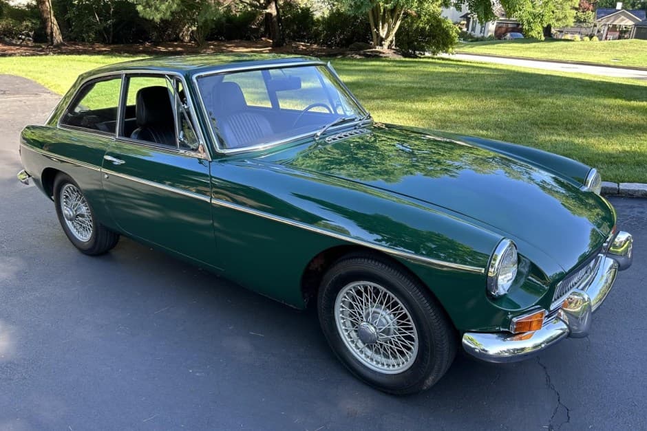 1969 MG MGB sold for $18,925