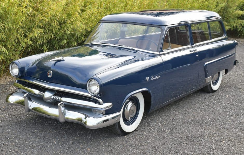 1953 Ford  sold for $55,500
