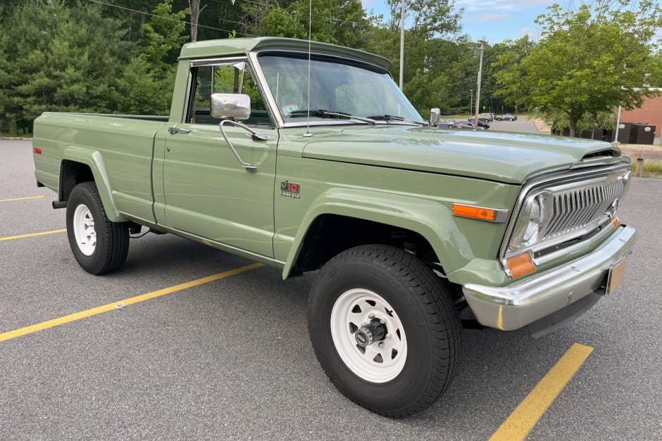 1979 Jeep Pickup sold for $18,000