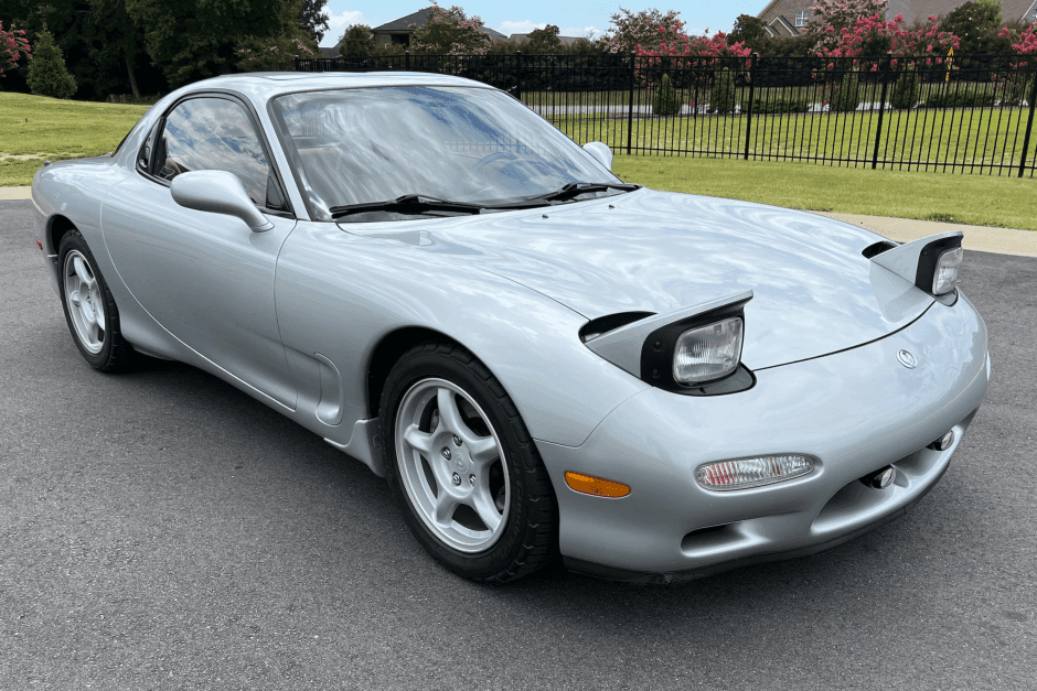 1993 Mazda RX-7 FD sold for $31,250